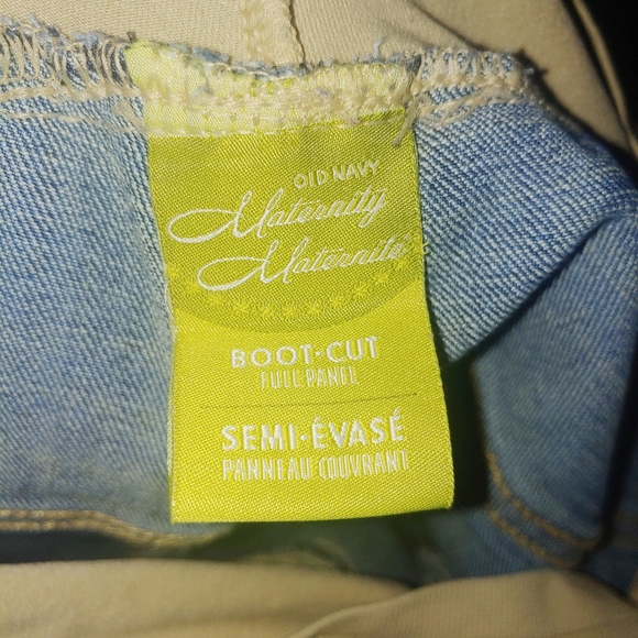 Old Navy Maternity stretch band waist jeans - Picture 4 of 4